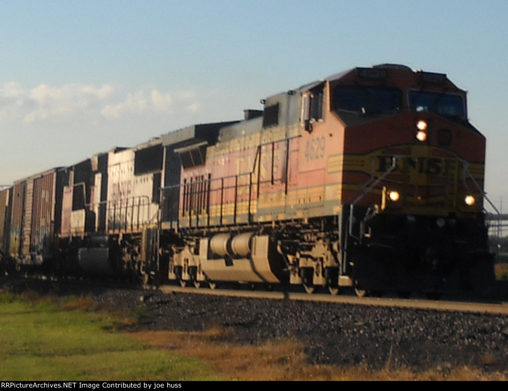 BNSF 4629 West